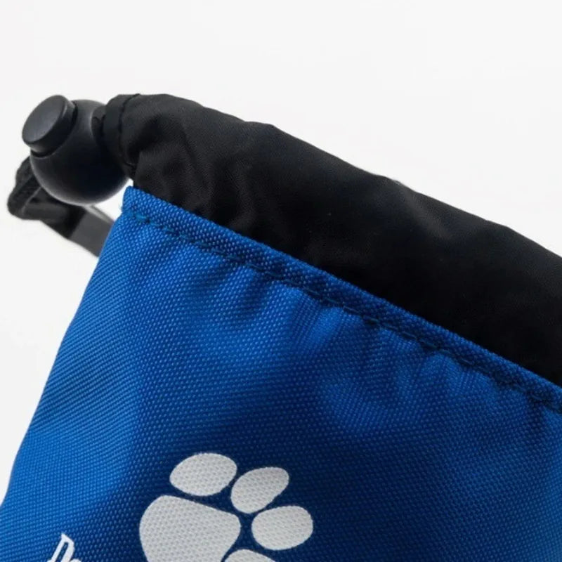 "Pet Training Treat Pouch - Multifunctional Crossbody Waist Bag for Dog Walking and Training"